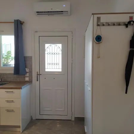 Golden Mile Studio-apartment Appartement Ýpsos